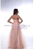 Нежно-розовое пышное длинное платье
